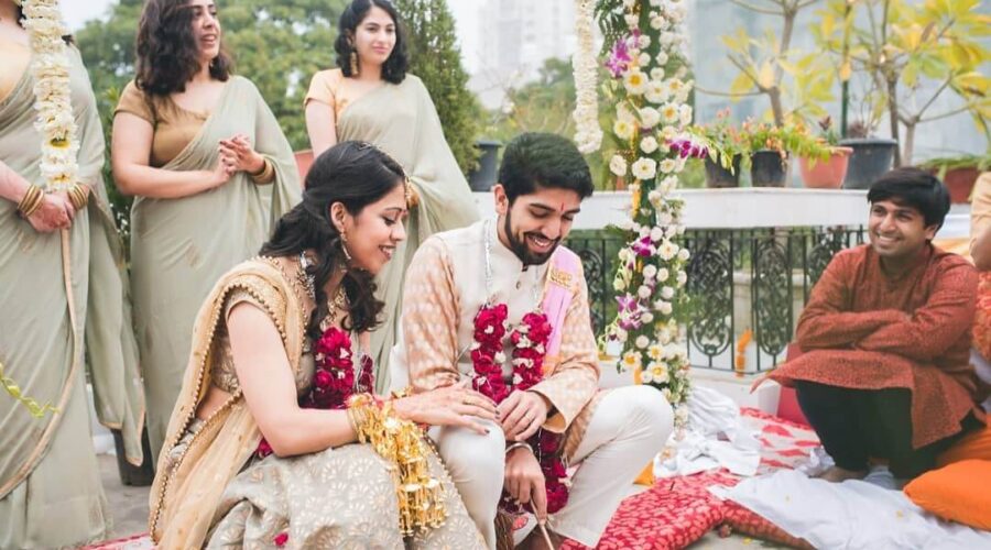 Intimate Wedding Guide 101: Meaning, Ideas, and Locations for a Heartfelt Celebration