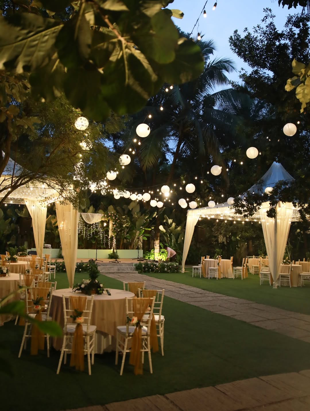 Evening Reception at Farmhouse